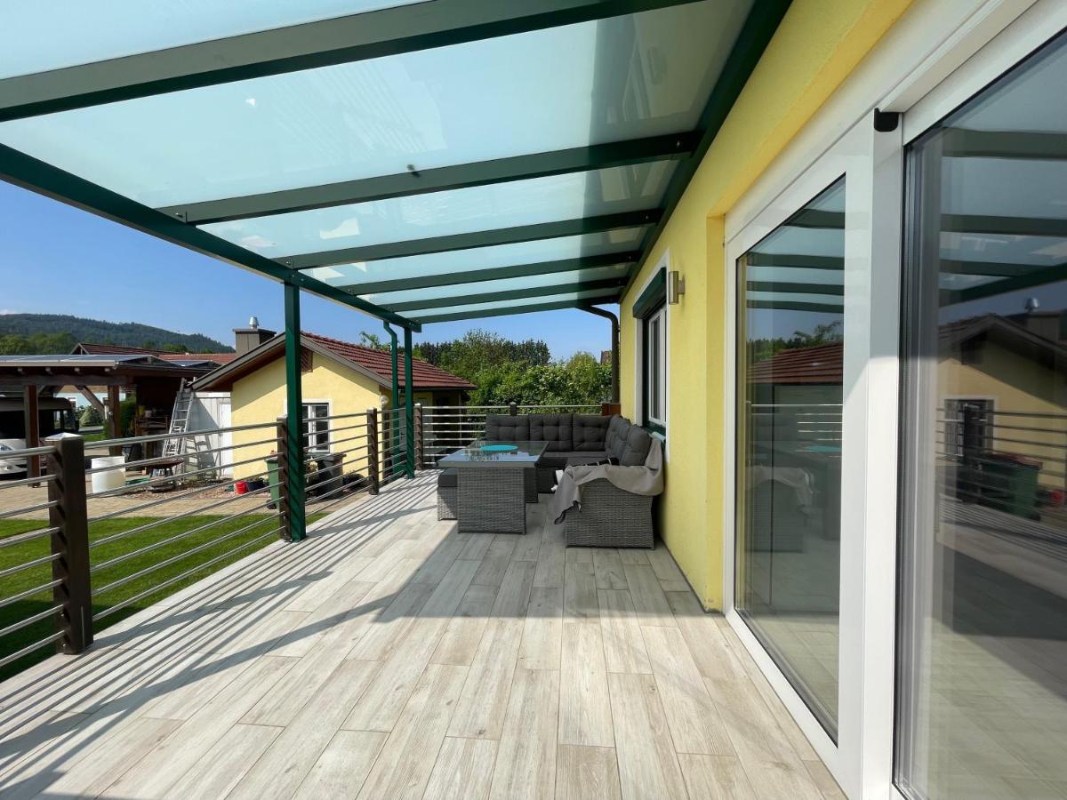 Apartment Schlossbergblick Griffen ภายนอก รูปภาพ